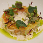 アマラントス - ディナーコース 36300円 の平貝 新玉葱 カルダモン