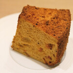 アマラントス - ディナーコース 36300円 のシフォン・サレ