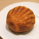 アマラントス - ディナーコース 36300円 のマドレーヌ・サレ