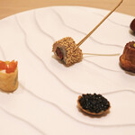 アマラントス - ディナーコース 36300円 のカナッペ5種