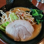 横濱家系ラーメン あかね家 - 