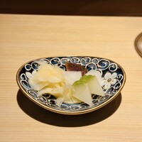 鮨 華 - ガリ