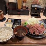 牛かつ もと村 - 