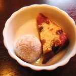 Un Petit Paquet - おまけのお菓子