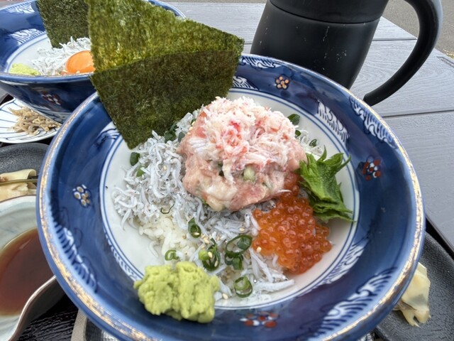 閖上海鮮丼せんしん美田園 | 新鮮海鮮丼専門店