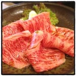 焼きすき。今回の部位はリブ芯。やはりここの焼きすきは最高です。肉の旨味とタレの相性が抜群に良いです