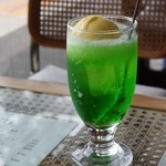 縁コーヒーショップ - クリームソーダ480円