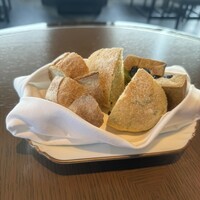 タワーズ - パン