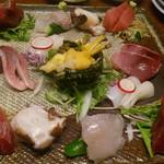 お刺身盛り合わせ