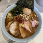 らぁめん 涼虎 - 涼虎のみそらぁめん全部乗せ1600円