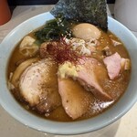 らぁめん 涼虎 - 涼虎のみそらぁめん全部乗せ1600円