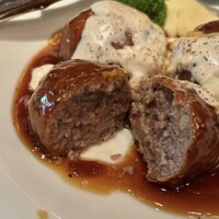 RISTORANTE Orobianco - ハンバーグ パッカーン♪