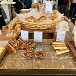 サニー サイド - 店内(陳列棚)