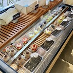 サニー サイド - 店内(冷蔵ケース)