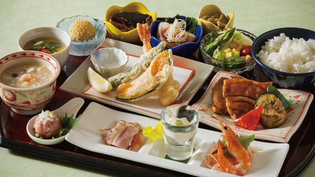 中国料理 唐紅花 (郡山ビューホテル)（カラクレナイ） - 郡山（中華料理）の写真