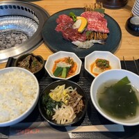 焼肉トラジ 京橋店 - トラジ御膳