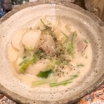 タイニーカフェ - カブのクリーム煮