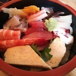 鮨処にわ - ランチ　海鮮丼