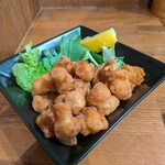 炭火やき 鶏煌 - 膝軟骨唐揚げ（税別400円）も良いつまみ