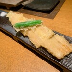 和食屋婁 一 - 煮あなごの一本揚げ 990円