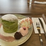 喫茶処のほほん茶屋 - さくらと抹茶のパンケーキ