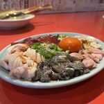 ちょっと安めなホルモン 焼肉ここから - 生ホルモンユッケ