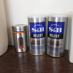 三四郎 - 卓上調味料