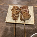 鳥一番 - 皮とソリレス。ソリレスの肉厚がすごくて美味い！！