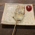 鳥一番 - せせりチーズ。ジューシーですね〜