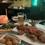 El Cerdo Restaurant - 