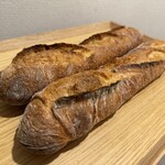 ブーランジェリー コロン - バゲットcoron