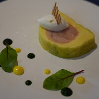 ルアン 佐原商家町ホテル NIPPONIA - 春キャベツとサーモン　ホタテ貝のムースのルーロー