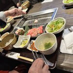 焼肉名匠 山牛 - 