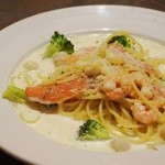 オルトラーナ - サーモンのクリームパスタ