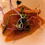 ブッフェダイニングポルト - 桜のチップでスモークしたサーモンのカルパッチョ