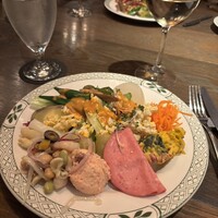 ロウリーズ・ザ・プライムリブ 恵比寿ガーデンプレイス店 - 