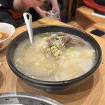 炭焼 金竜山 - コムタンクッパ