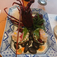 活伊勢海老料理 中納言 神戸三宮本店 - 