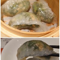 DimDimSum 大阪本店 - 野菜入り水晶蒸餃子(3個)580円✨ぷるぷるで吸い付くような食感の水晶皮！ほうれん草やニラ等の野菜がたっぷりで美味。味がついていてこのまま食べれます♪
