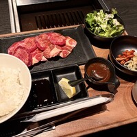 YAKINIKU FIFTY FIVE TOKYO 恵比寿店 - 