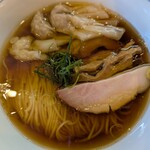 Ramen FeeL - 醤油自体の味が好みです。