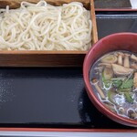 呑龍うどん 恋 - きのこ汁うどん　大盛り