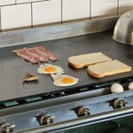 バイ ミー スタンド - 厨房