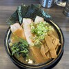 王道家直系 家系ラーメン がく