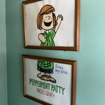 バイ ミー スタンド - 店内（１階）