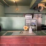 バイ ミー スタンド - 店内（１階）