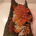 銀座 海味 - イクラと毛蟹の手巻き
