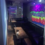 18 PREMIER BAR - 