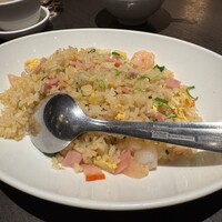 廣東料理 民生 ヒルトンプラザウエスト店 - 