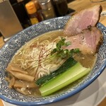 麺屋 MARUHIDE - 塩ラーメン950円